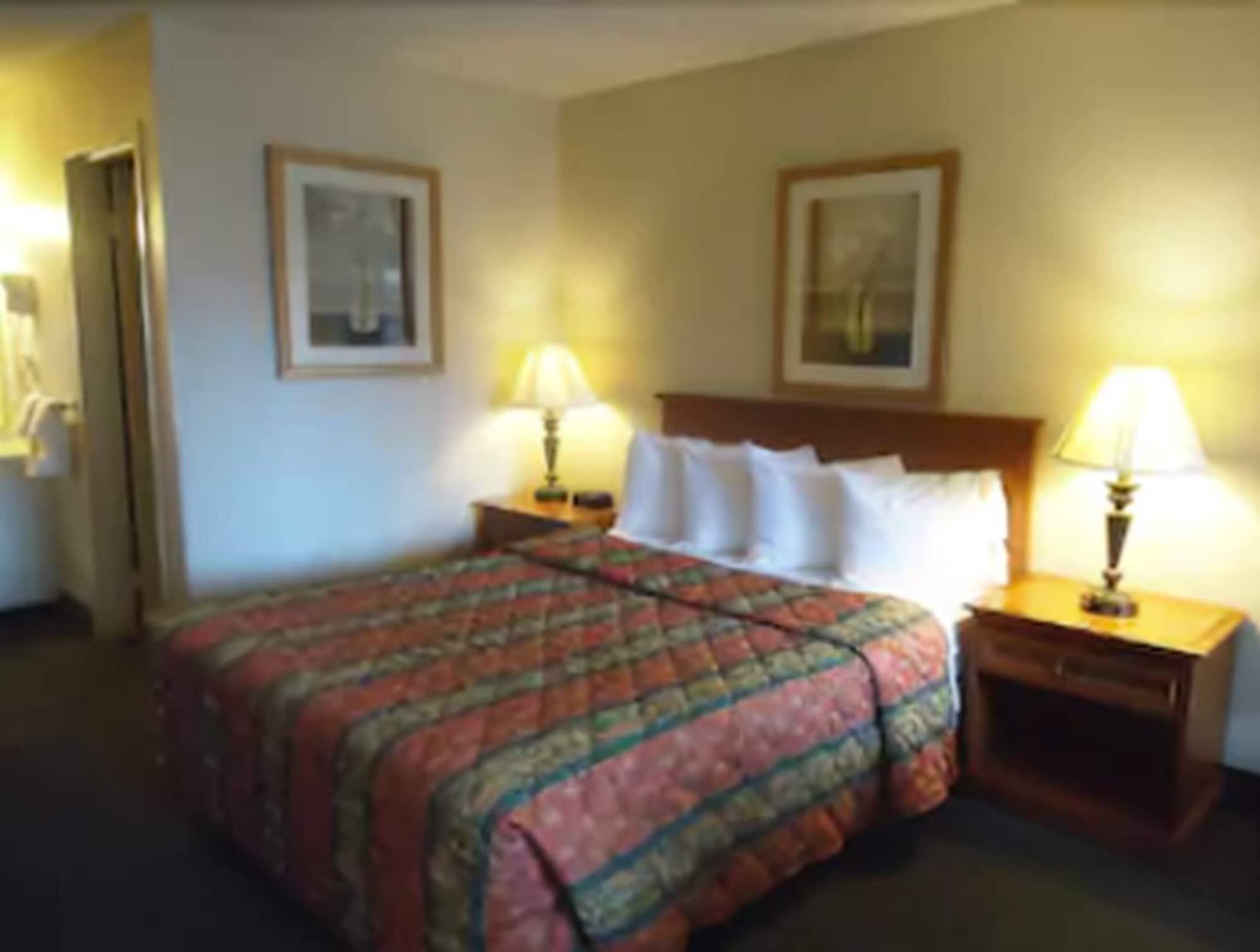 Travelodge By Wyndham Hemet Ca Oda fotoğraf