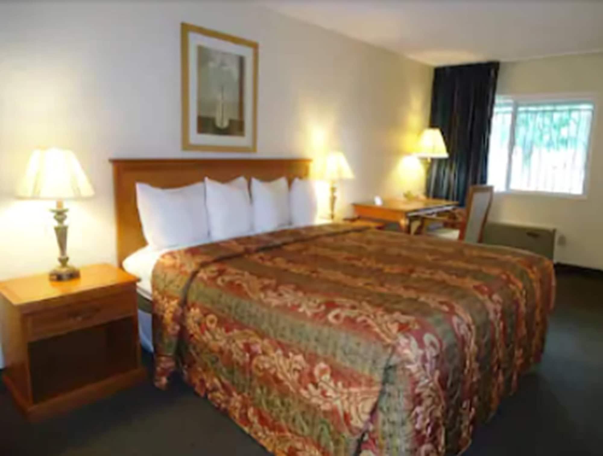 Travelodge By Wyndham Hemet Ca Oda fotoğraf
