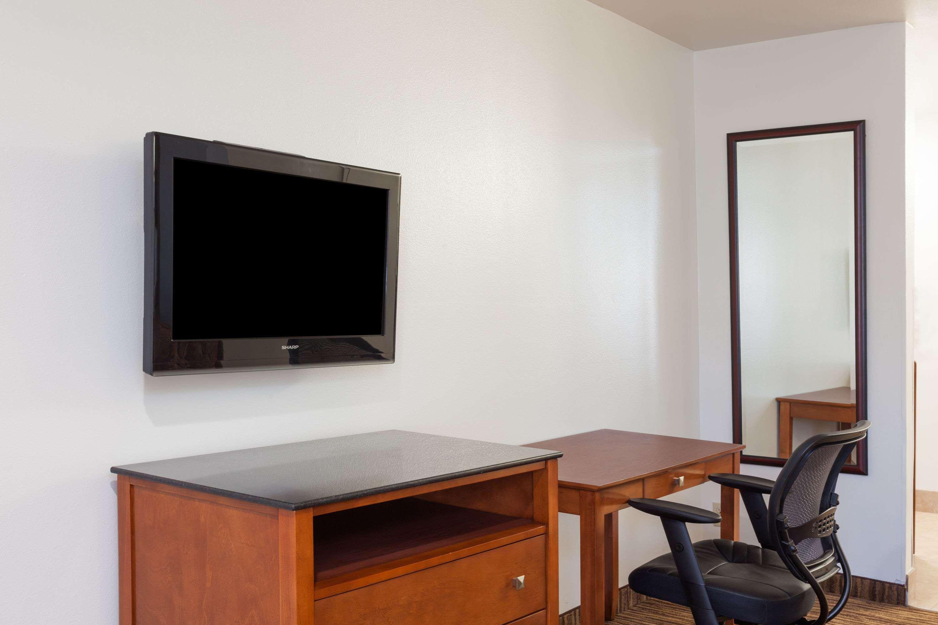 Travelodge By Wyndham Hemet Ca Dış mekan fotoğraf